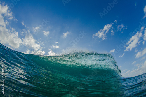 Fototapeta Naklejka Na Ścianę i Meble -  Surf gold coast australia underwater wave