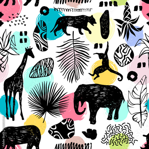 Tropical seamless pattern. Safari wallpaper.
