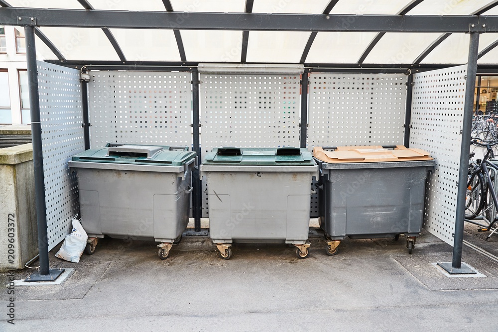 Dust bin containers Dust bin containers