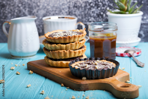 tartlets with salted caramel and chocolate