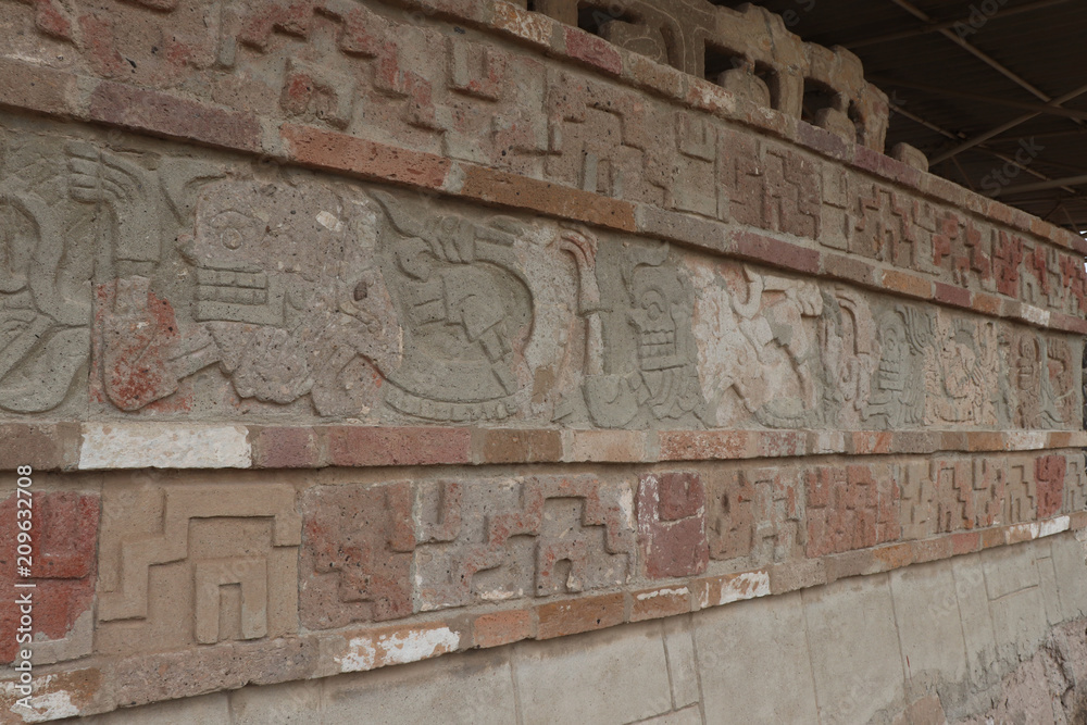 Grabados prehispánicos en Tula, Hidalgo