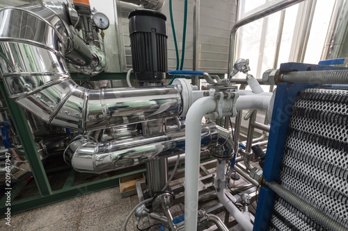 Принти на полотні Industrial refrigerating machine, system of heat-insulated pipelines