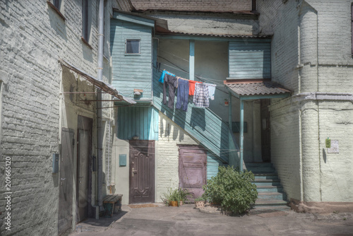 Fototapeta Naklejka Na Ścianę i Meble -  old courtyard.