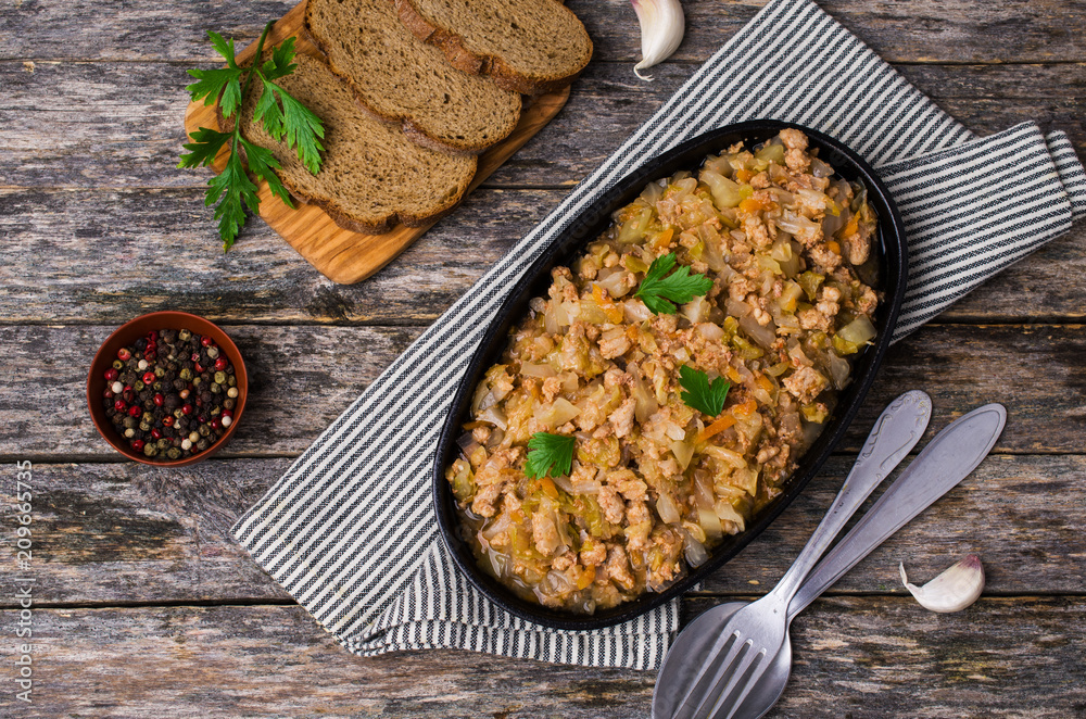 Stewed cabbage with minced meat Stewed cabbage with minced meat