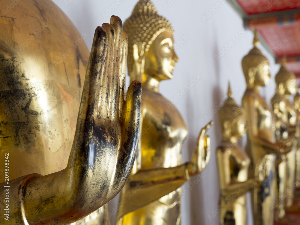 Golden Buddha at Wat Pho.