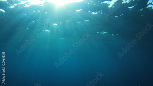 Underwater sunlight 
