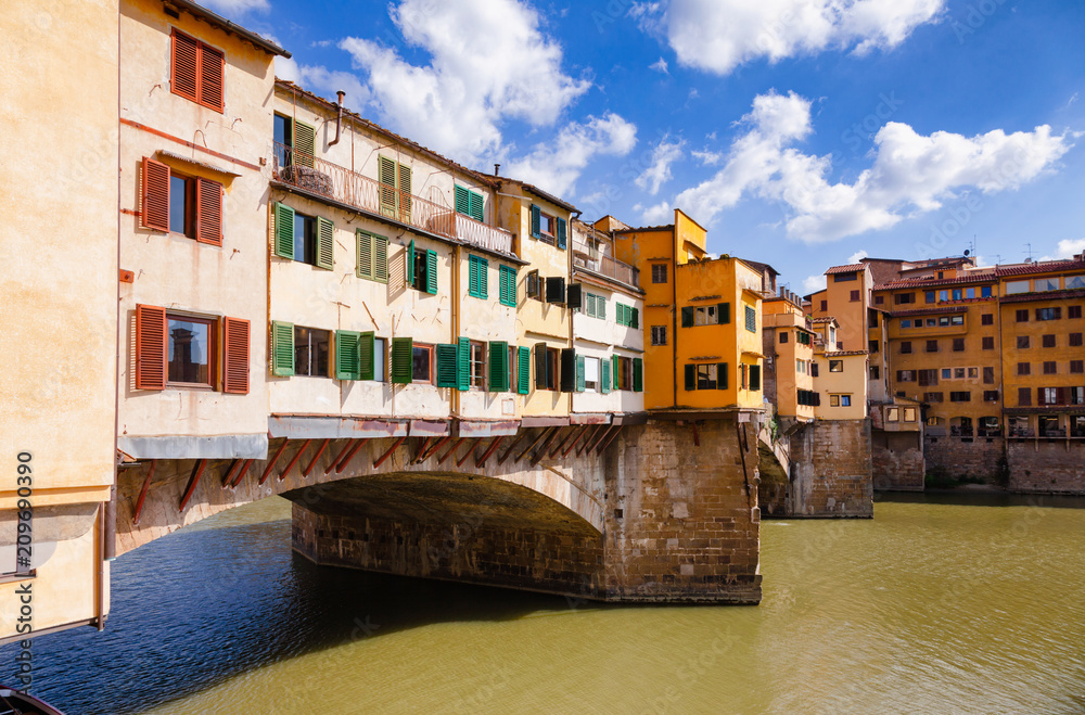 Ponte Vecchio Old Bridge on Arno River Florence Tuscany Italy Ponte Vecchio Old Bridge on Arno River Florence Tuscany Italy