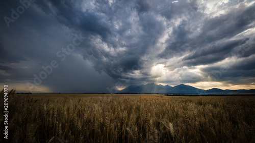 Sturm über der hohen Tatra