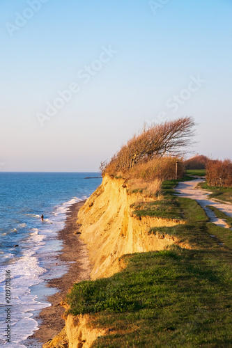 Die Steilküste bei Ahrenshoop photo