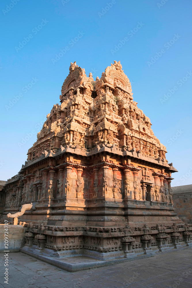 Fototapeta premium Decorated Gopura and walls, Deivanayaki Amman shrine, adjacent to Airavatesvara Temple, Darasuram, Tamil Nadu. View from North West.