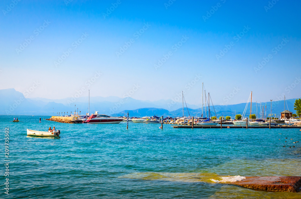 Fototapeta premium Beautiful coast of Garda Lake, Italy