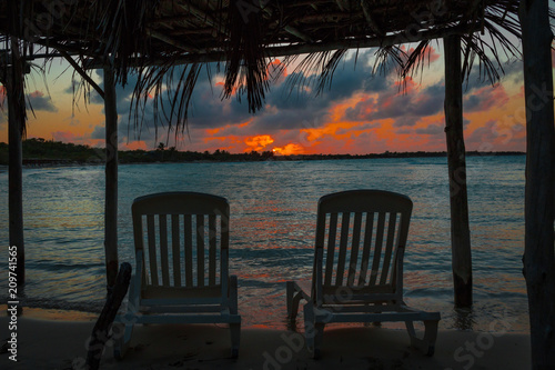 Fototapeta Naklejka Na Ścianę i Meble -  Sunset In The Caribbean 