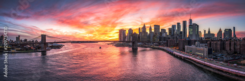 Fotografie, Tablou Manhattan und Brooklyn Bridge Panorama in New York City, USA