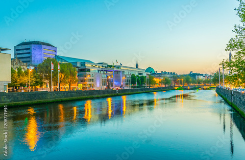 Obraz na plátně Sunset view of the Dublin city council, Ireland