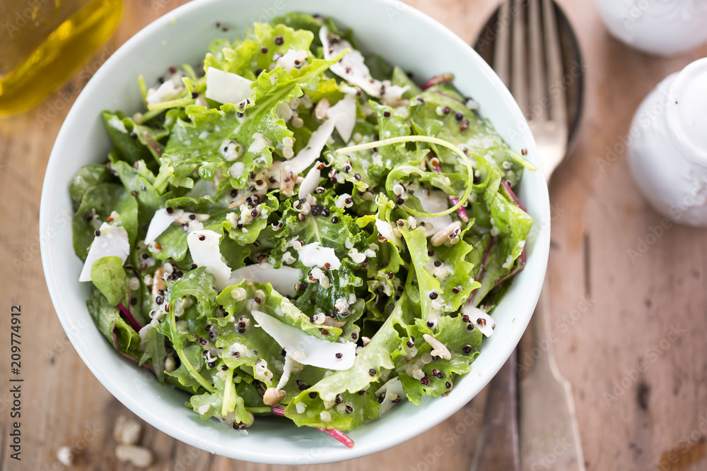 Quinoa & baby kale salad with sunflower seeds, shredded coconut, mixed quinoa and mint yoghurt dressing Quinoa & baby kale salad with sunflower seeds, shredded coconut, mixed quinoa and mint yoghurt dressing