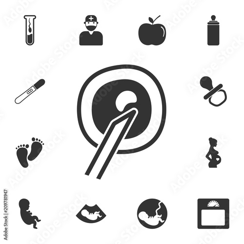 Artificial insemination icon. Simple element illustration. Artificial insemination symbol design from Pregnancy collection set. Can be used for web and mobile