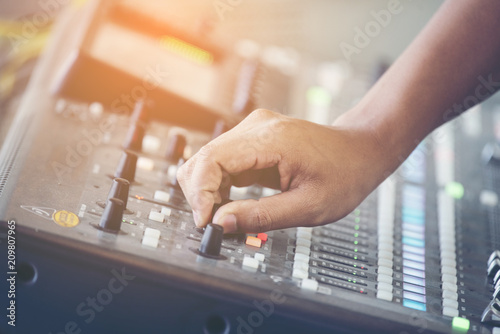 professional stage sound mi...