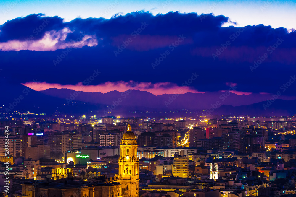 Fototapeta premium Málaga Andalucía Spain - panoramic night view