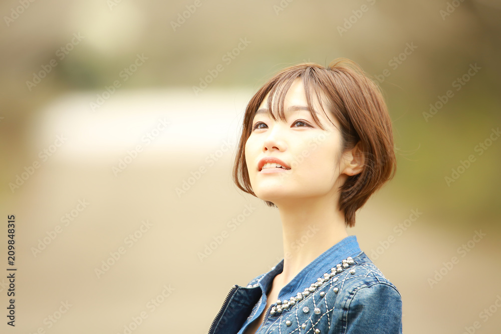 Naklejka premium 女性ポートレート
