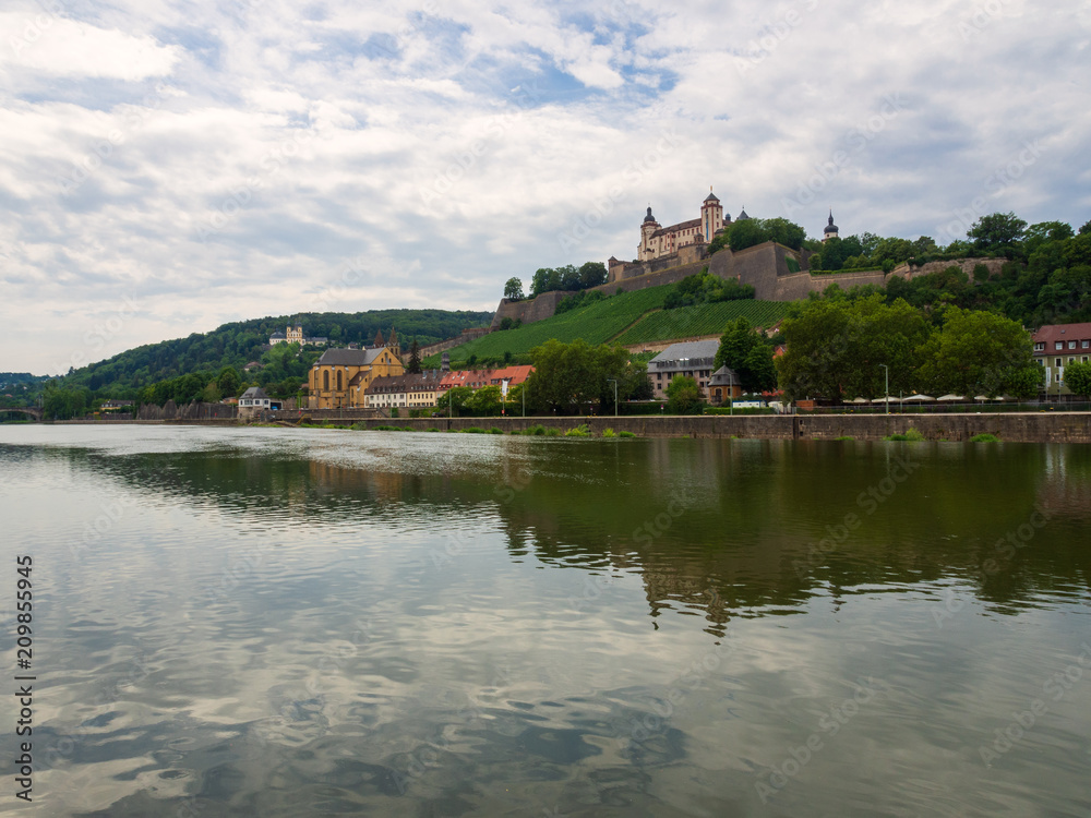 Die Festung Marienburg in Würzburg am Main Die Festung Marienburg in Würzburg am Main
