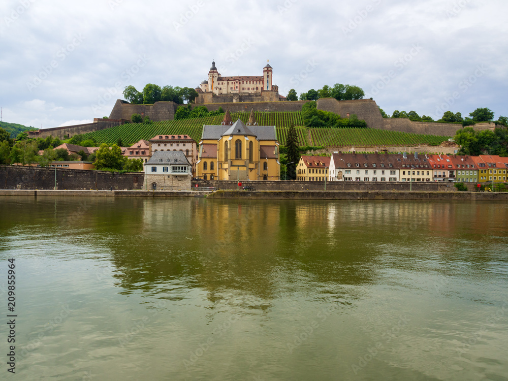 Die Festung Marienburg in Würzburg am Main Die Festung Marienburg in Würzburg am Main