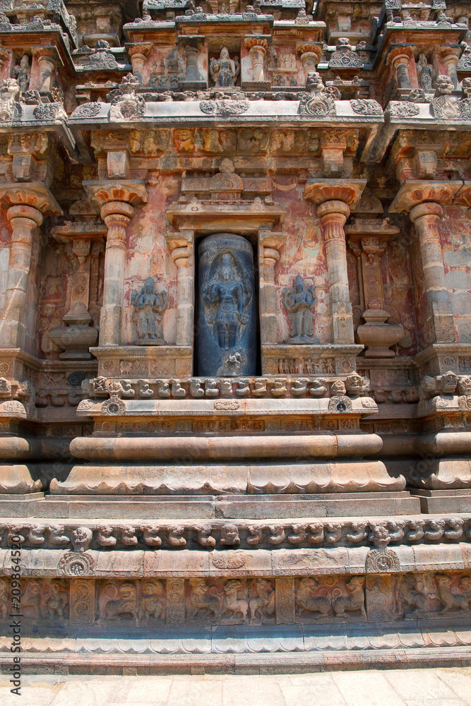 Lingodbhava, niches on the west wall, Airavatesvara Temple, Darasuram, Tamil Nadu. View from West.