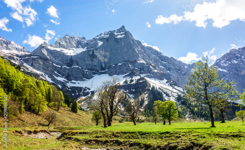 karwendel mountains photo