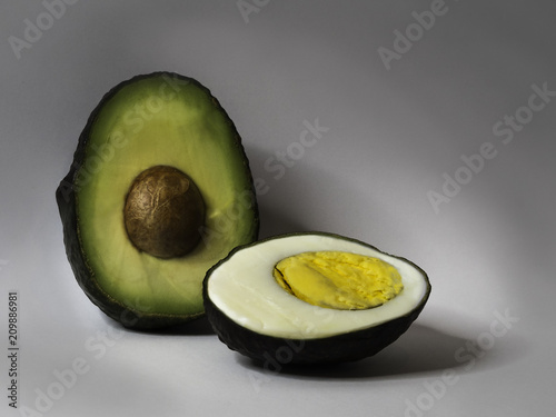 Obraz na płótnie Creative still life of an egg inside an avocado w salonie