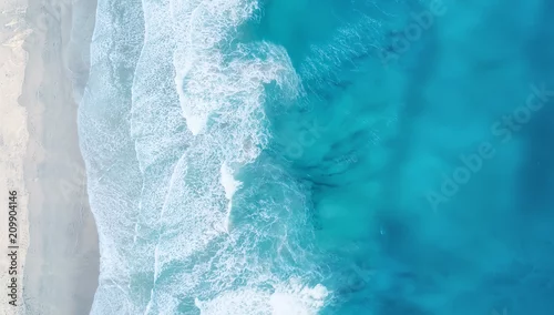 Obraz Fale na plaży jako tło. Piękne naturalne tło w okresie letnim
