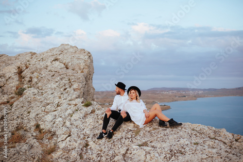 love story on sunset photo