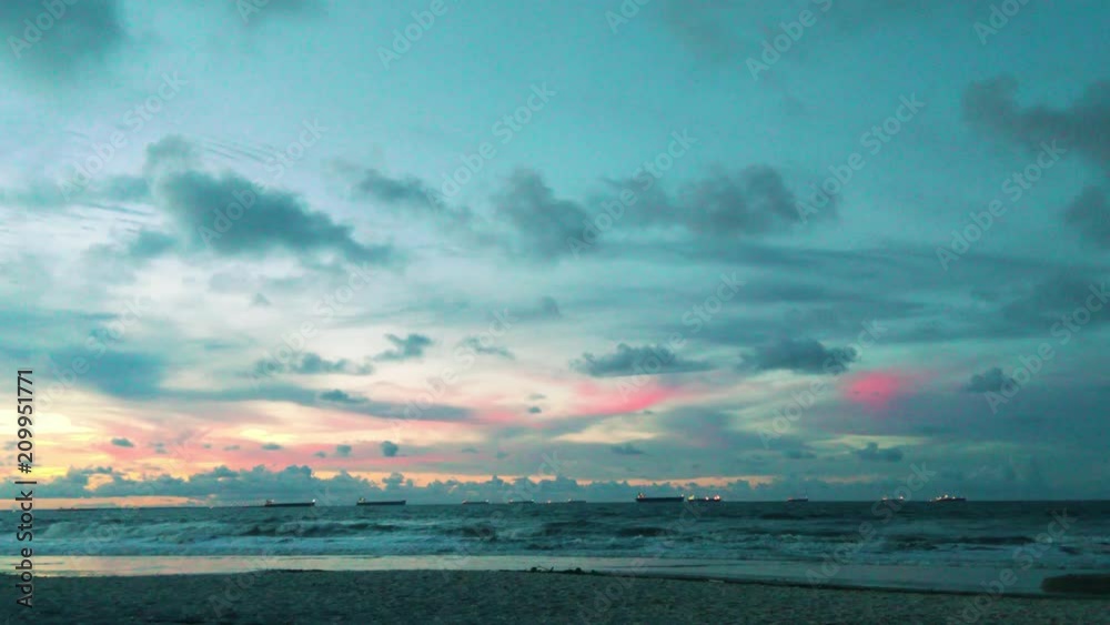 Beach: Por do sol calhau