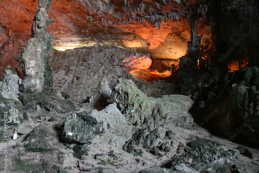 Caves at Halong Bay (UNESCO), Vietnam