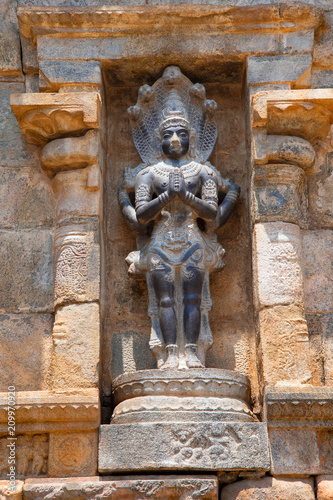 Nagaraja, Airavatesvara Temple, Darasuram, Tamil Nadu. Southern wall of maha-mandapa.