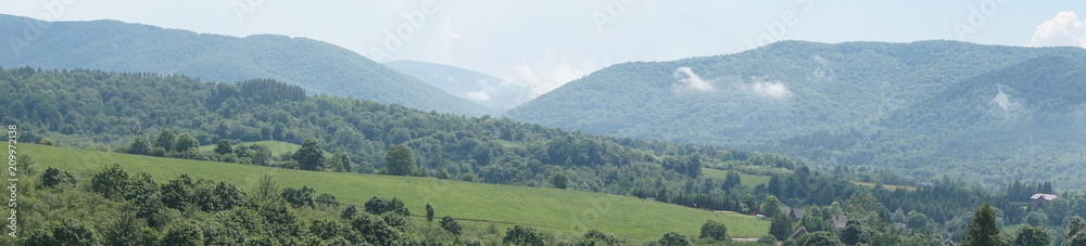 Obraz premium Bieszczady mountains - panorama/ panoramic photograph