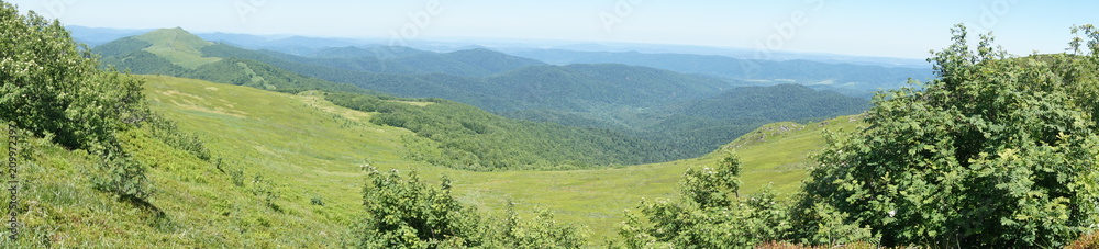 Obraz premium Bieszczady mountains, Poloniny mountains - panorama