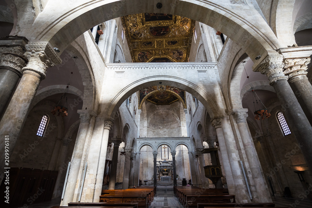 Detail of Romanesque architecture inside the Basilica di San Nicola (Basilica of Saint Nicholas), Bari, Apulia, Italy
