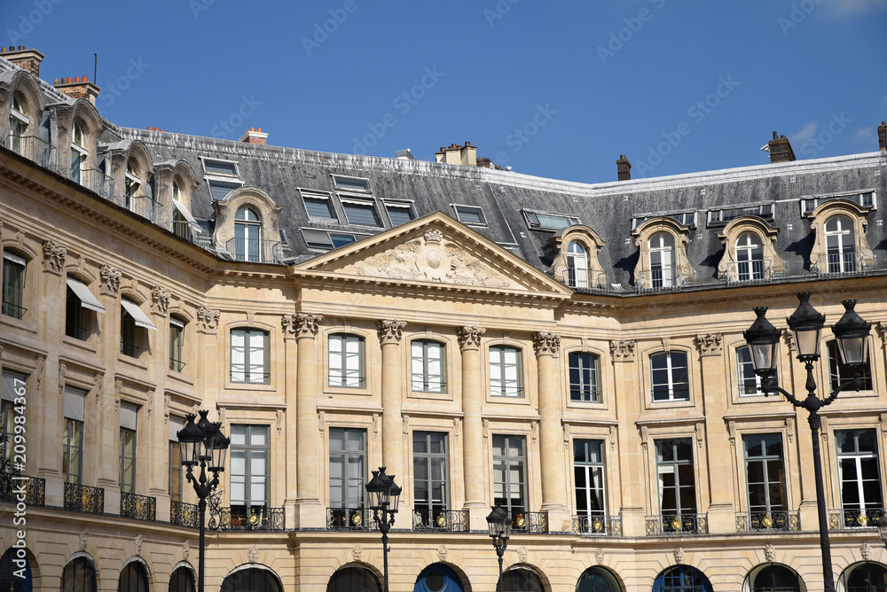 Place Vendôme à Paris, France