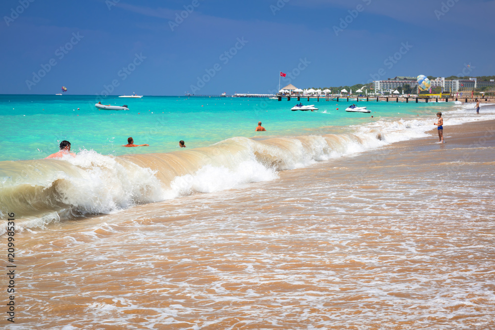 Fototapeta premium Blue lagoon of the beach on Turkish Riviera near Side