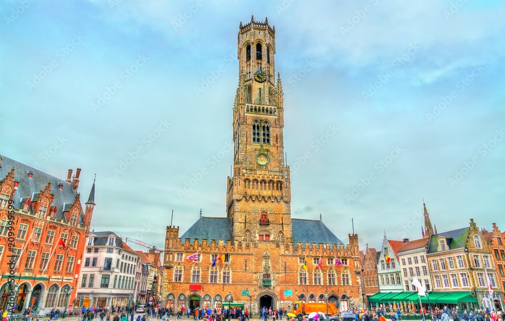 Fototapeta premium Dzwonnica Brugii, średniowieczna dzwonnica w Belgii