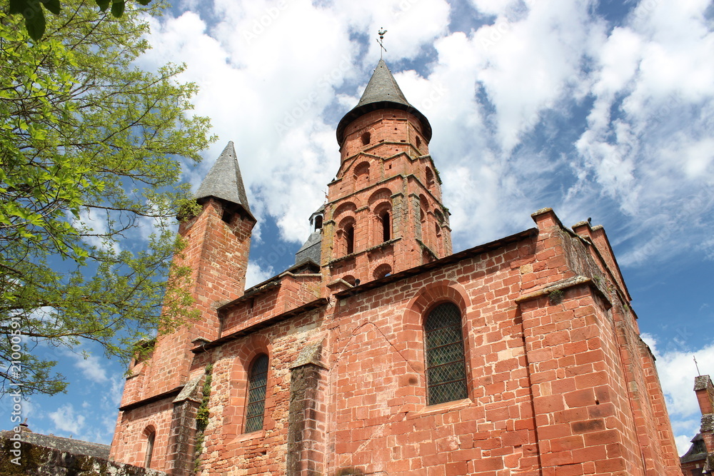 Eglise Collonges la rouge, France Eglise Collonges la rouge, France
