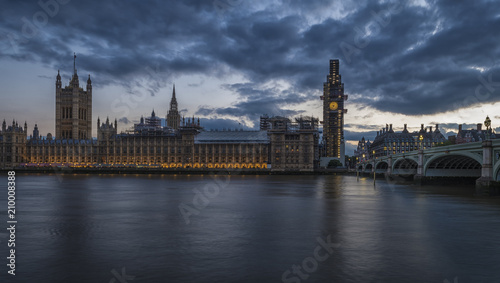 Obraz na płótnie Parliament, Big Ben and Westminster Bridge w salonie