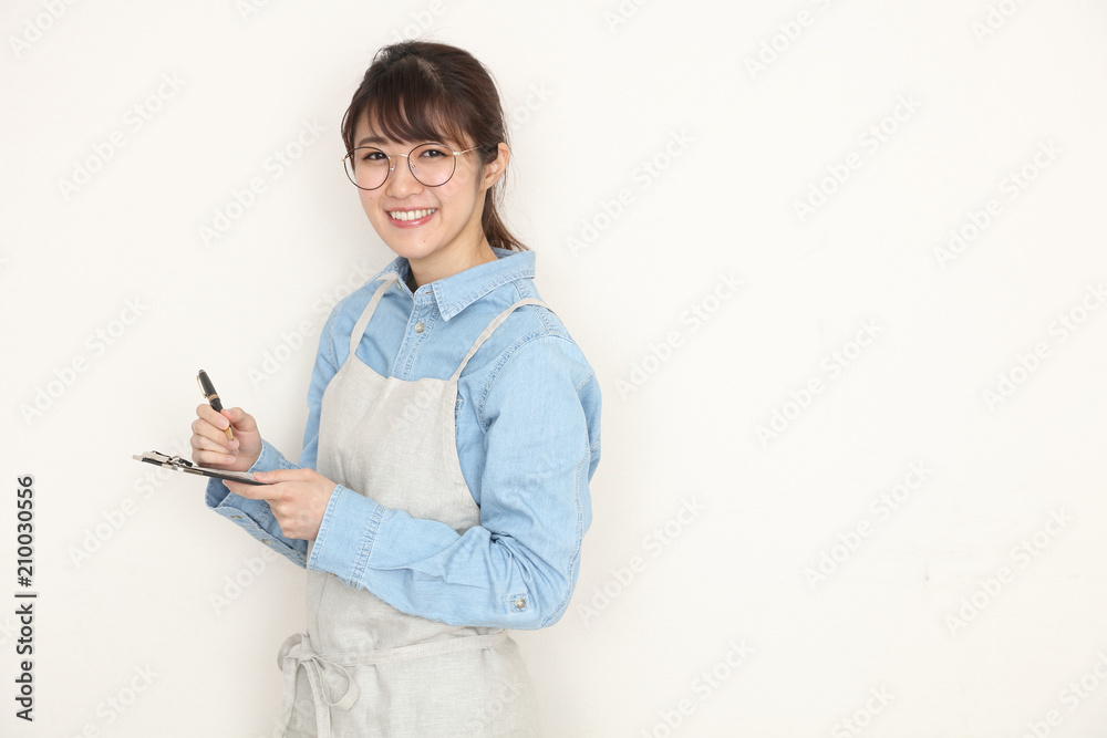 カフェ店員 女性 カフェ店員 女性