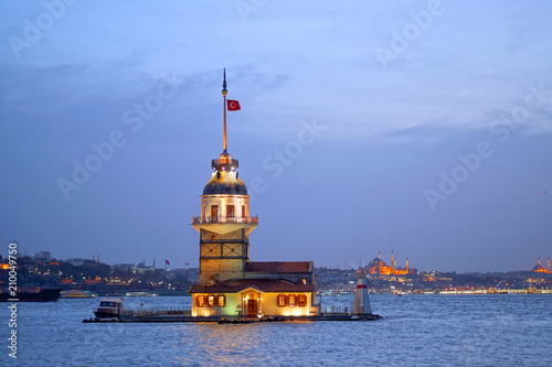 Awesome sky and Maiden's Tower (kiz kulesi) in istanbul © ayselucar