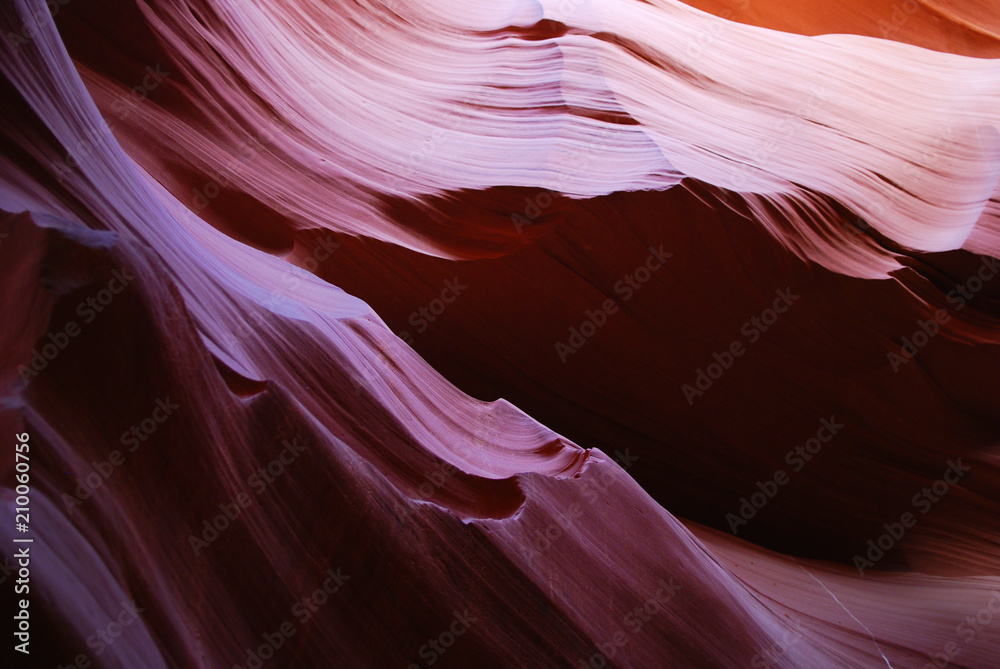 Obraz premium Purple slot Antelope Canyon in Navajo reservation