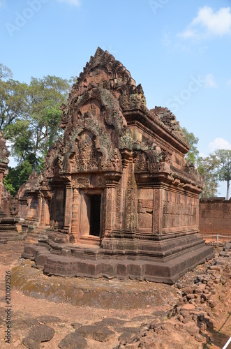 Banteay Srei angkor cambodia ancient sculpture relief © Сергей Кошевой