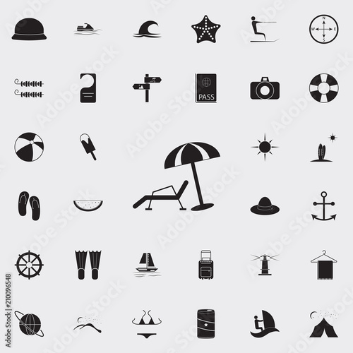 beach chaise longue and umbrella icon. Detailed set of summer pleasure icons. Premium quality graphic design sign. One of the collection icons for websites, web design, mobile