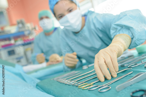 Photos sterile surgical instruments on the table