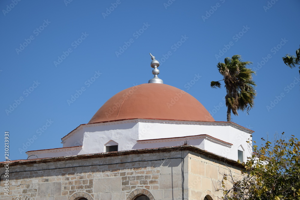 Kapelle in Kos-Stadt mit Erdbebenschaden