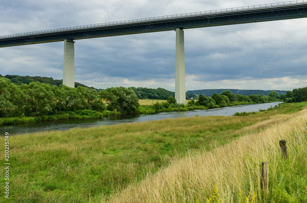 Blick über die Ruhr zur Ruhrtalbrücke, Germany Blick über die Ruhr zur Ruhrtalbrücke, Germany
