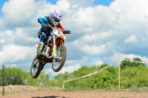 Fototapeta Naklejka Na Ścianę i Meble -  Motocross high jump